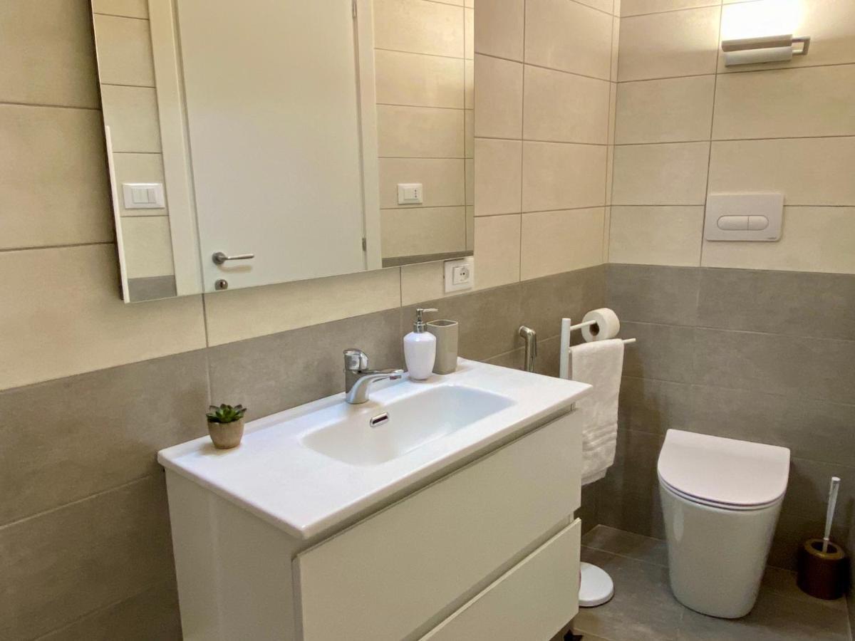 Residenza Cappuccini Aparthotel Πεσκιέρα ντελ Γκάρντα Εξωτερικό φωτογραφία