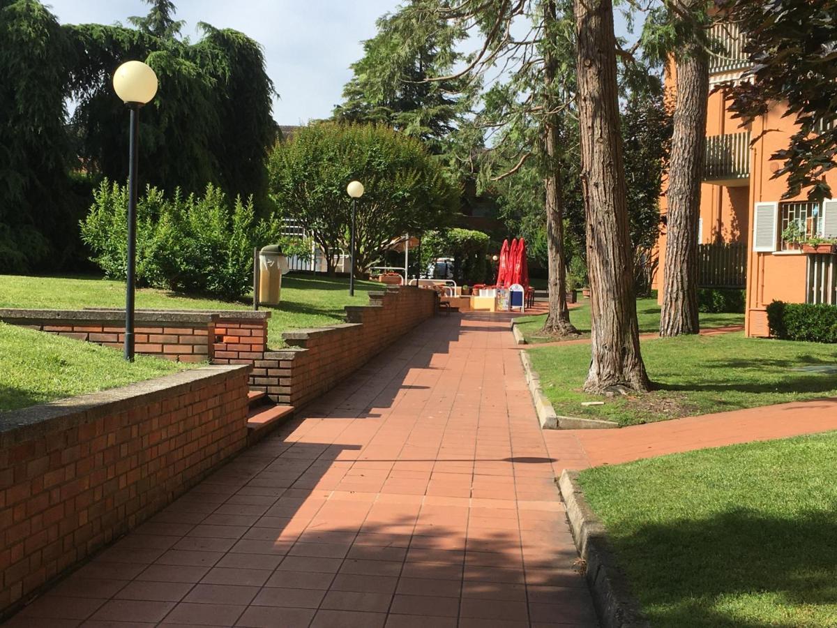 Residenza Cappuccini Aparthotel Πεσκιέρα ντελ Γκάρντα Εξωτερικό φωτογραφία